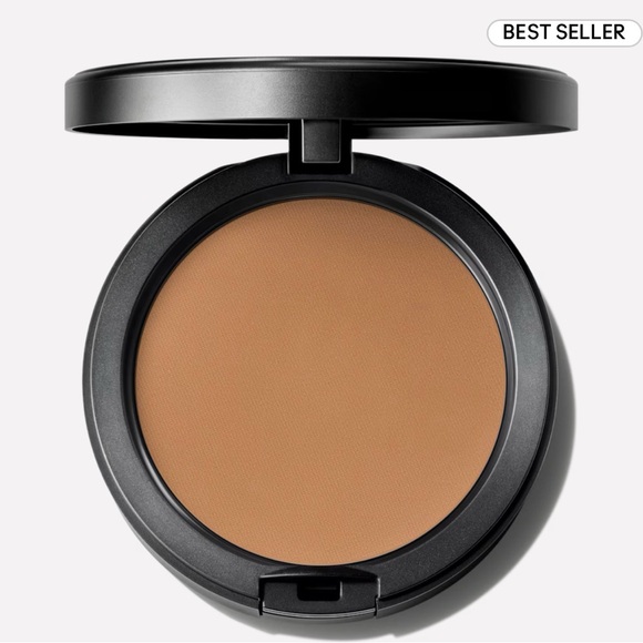 Matte Finish Compact Powder C8 - Picture 3 of 10